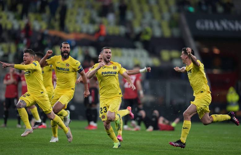 西甲中游对决！比利亚雷主场迎战奥萨苏纳，谁能向欧战资格发起冲击？